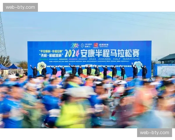 通过与地理信息系统深度融合 赛事运营方实现了对户外赛道的全域掌控